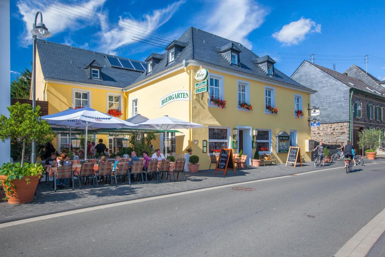 Hotel Zur Post Mulheim an der Mosel Dış mekan fotoğraf