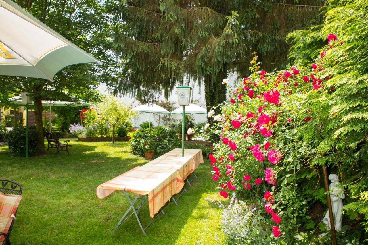 Hotel Zur Post Mulheim an der Mosel Dış mekan fotoğraf