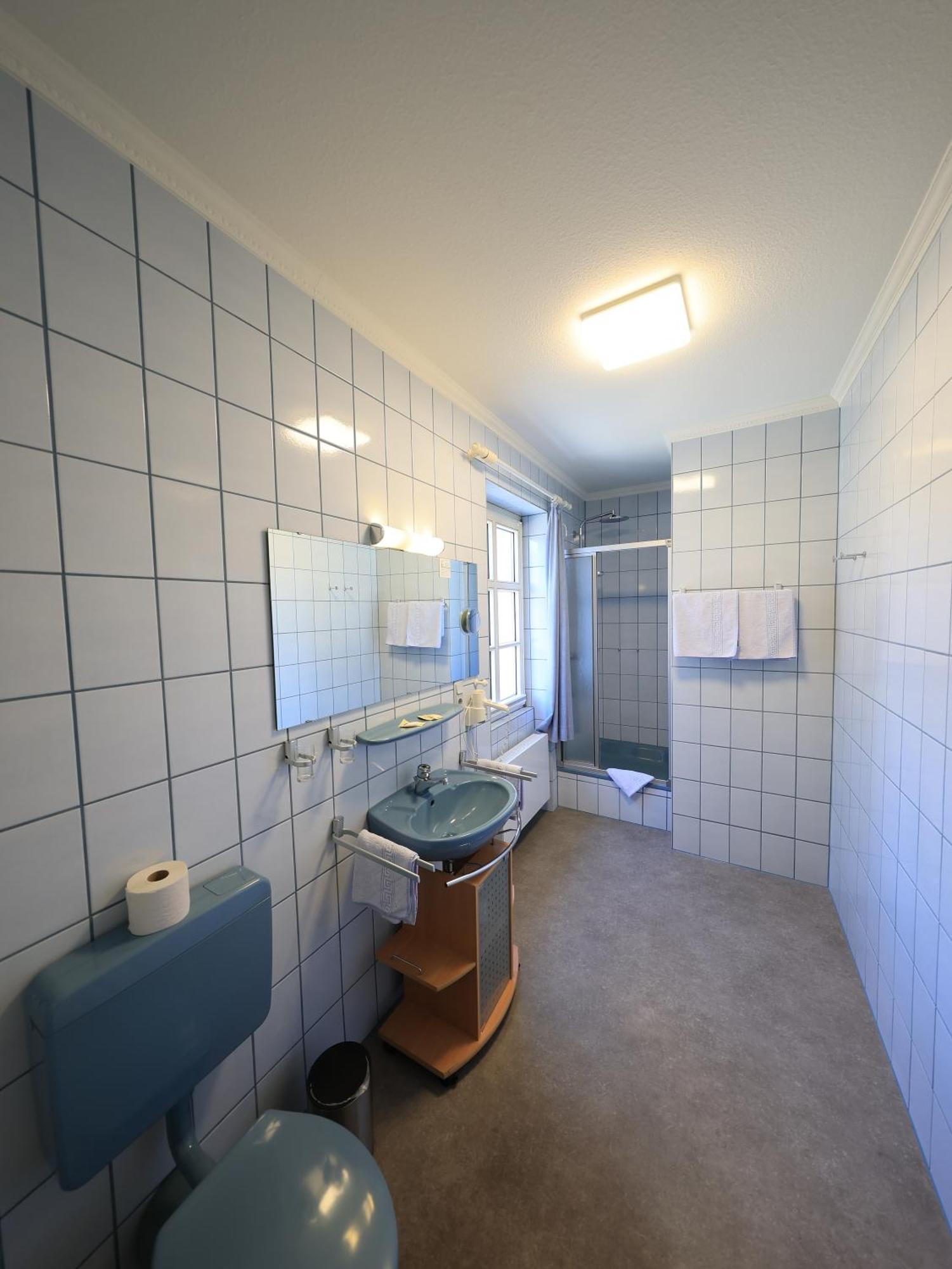 Hotel Zur Post Mulheim an der Mosel Dış mekan fotoğraf